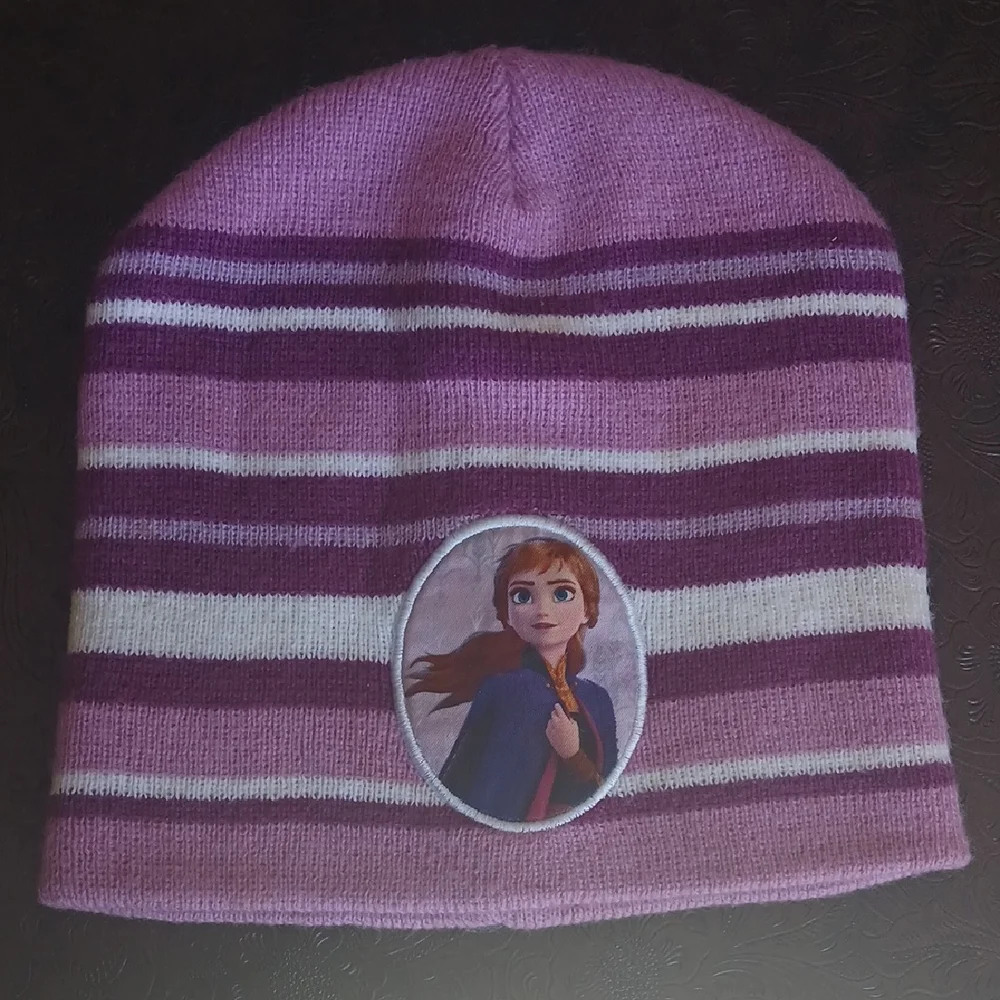 Disney Frozen II Pink Knit Beanie